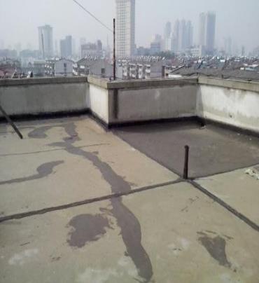 坡头漏水维修 楼顶漏水是什么原因，楼顶漏水维修方法是什么?